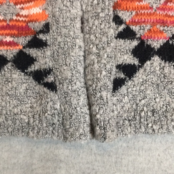 NO BOUNDARIES Aztec Tribal Southwest Boho Cozy Warm Cuddly  Long Line Cardigan - Picture 9 of 16